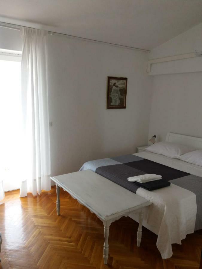 Apartments Villa Karme ברלה מראה חיצוני תמונה